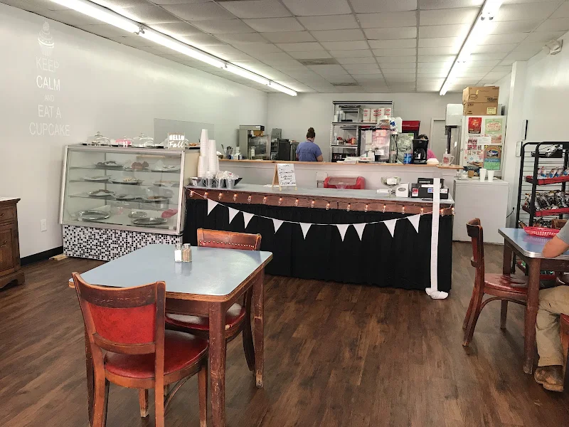 Camellia City Bakery & Deli