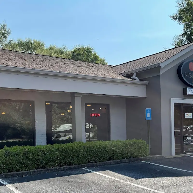 Rising Roll Gourmet Café
