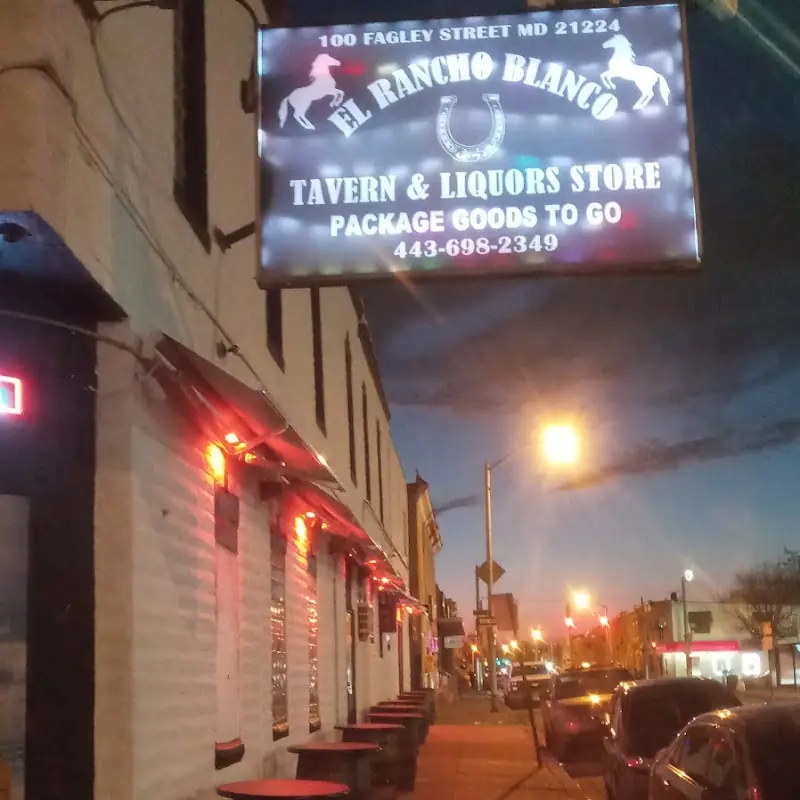 El Rancho Blanco Pub