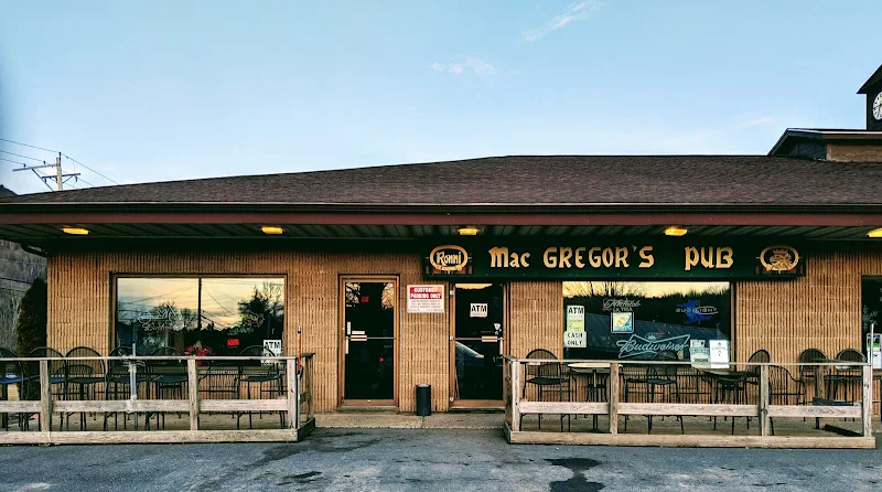 Ronni MacGregor's Pub