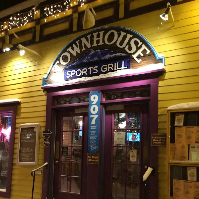 Townhouse Sports Grill