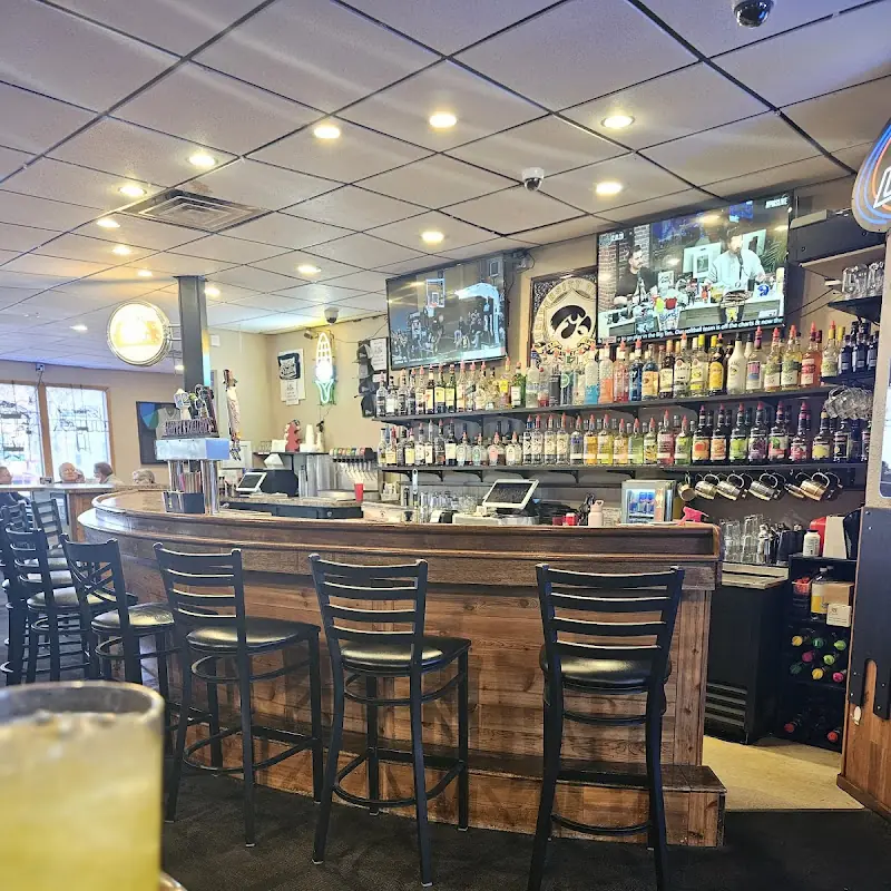 Stadium Neighborhood Bar & Grill