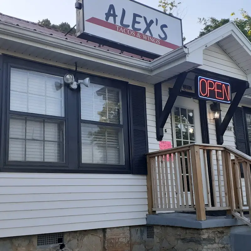 Alex's Tacos & Wings