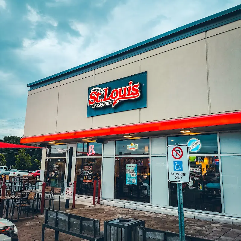 St. Louis Bar & Grill