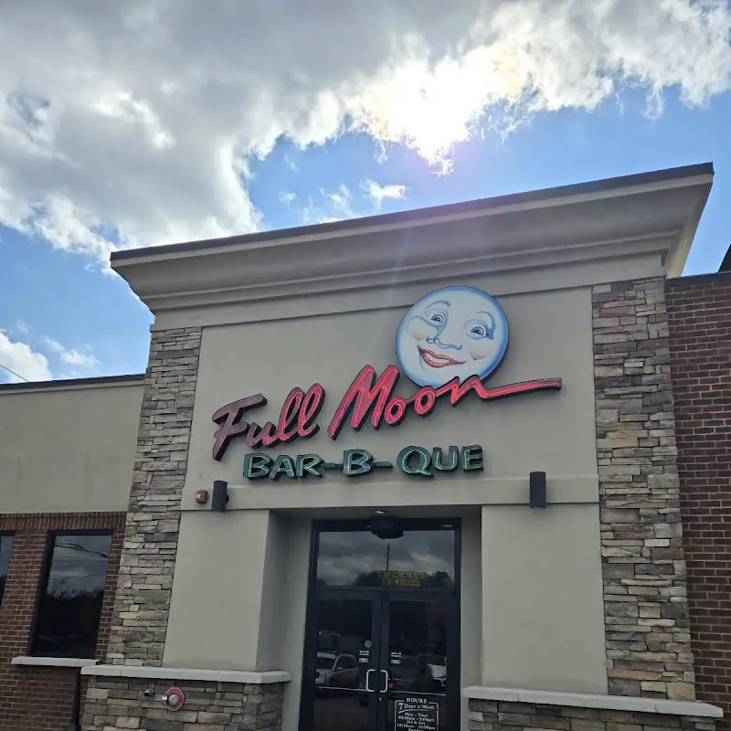 Full Moon Bar-B-Que