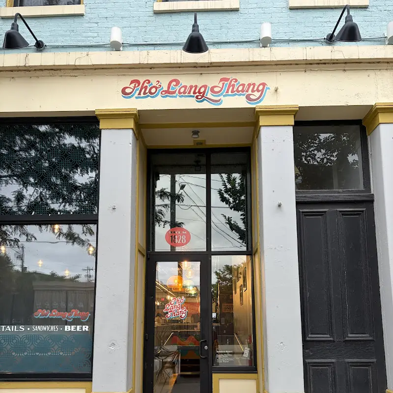 Pho Lang Thang