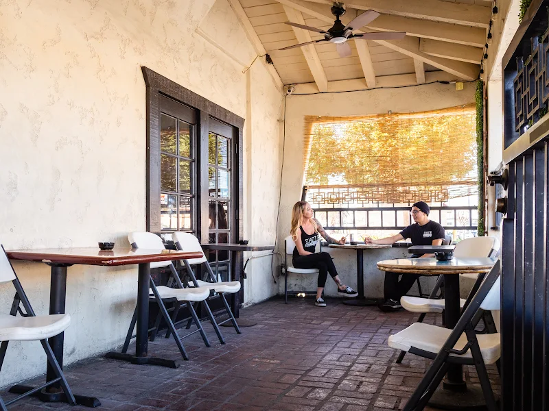 Shotz Bar & Kitchen