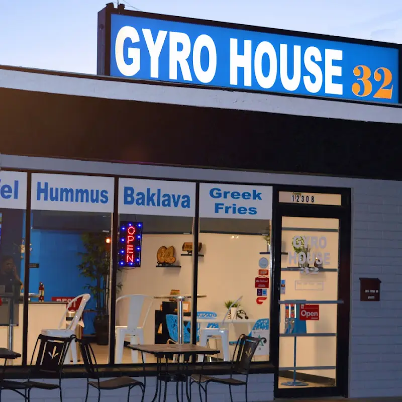 Gyro House 32