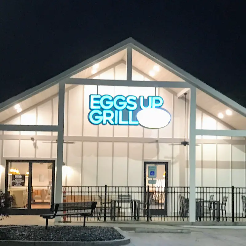 Eggs Up Grill