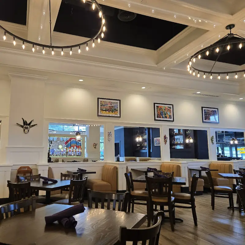 Louisiana Bistreaux Seafood Kitchen Perimeter