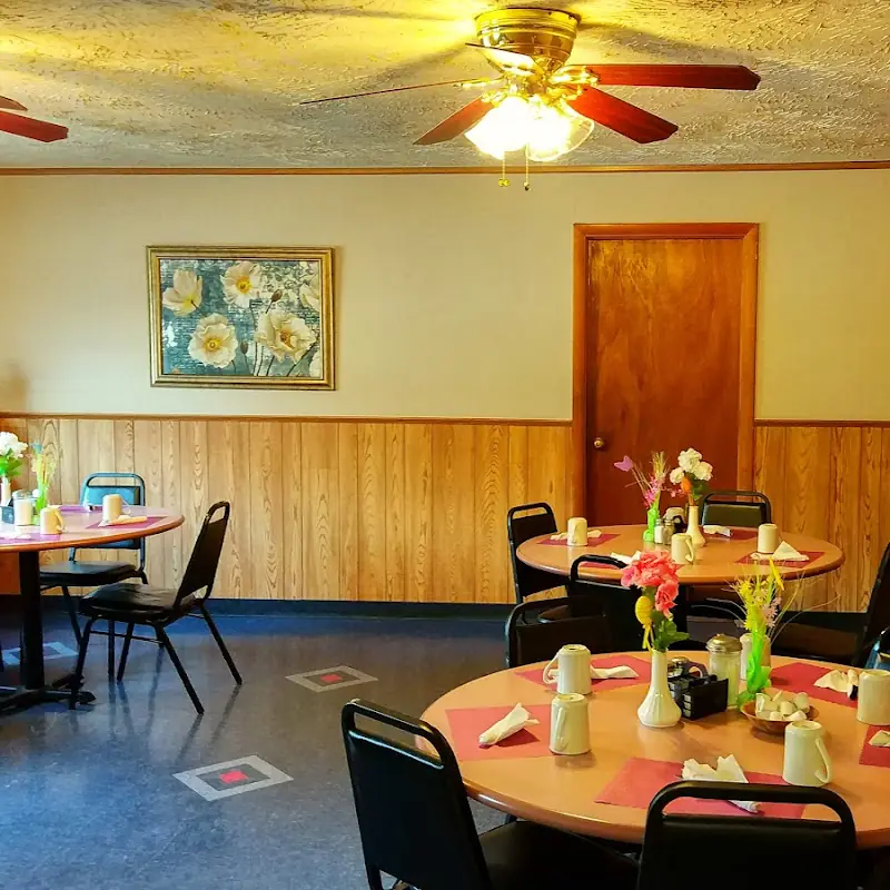 Mabel’s Main St Grill