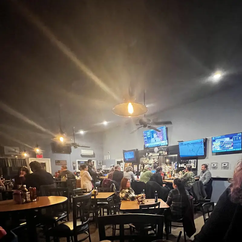 Crown Point Pub & Grill
