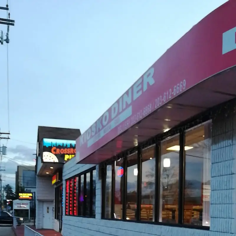 Crossroads Pizza House