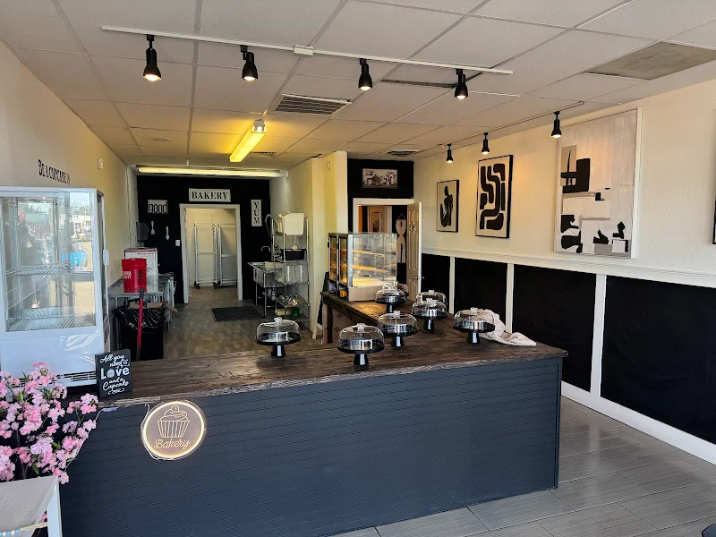 B's Sweet Treats & More