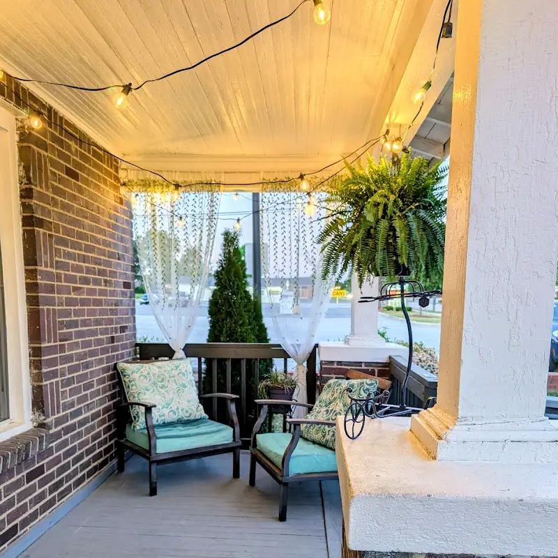 The Swirling Vine ~ a social house