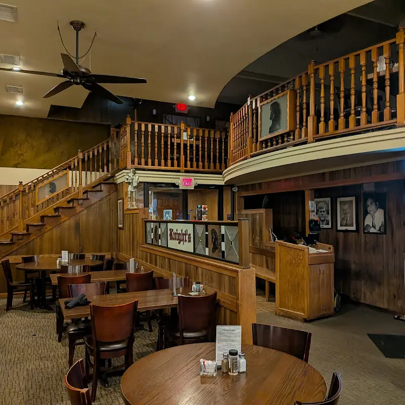 Knight's Steakhouse