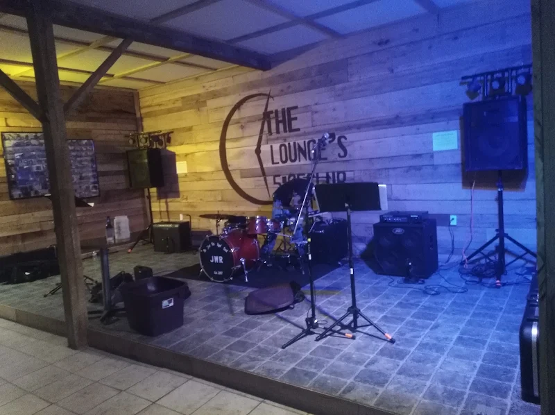 The Lounge's 5:05 Club
