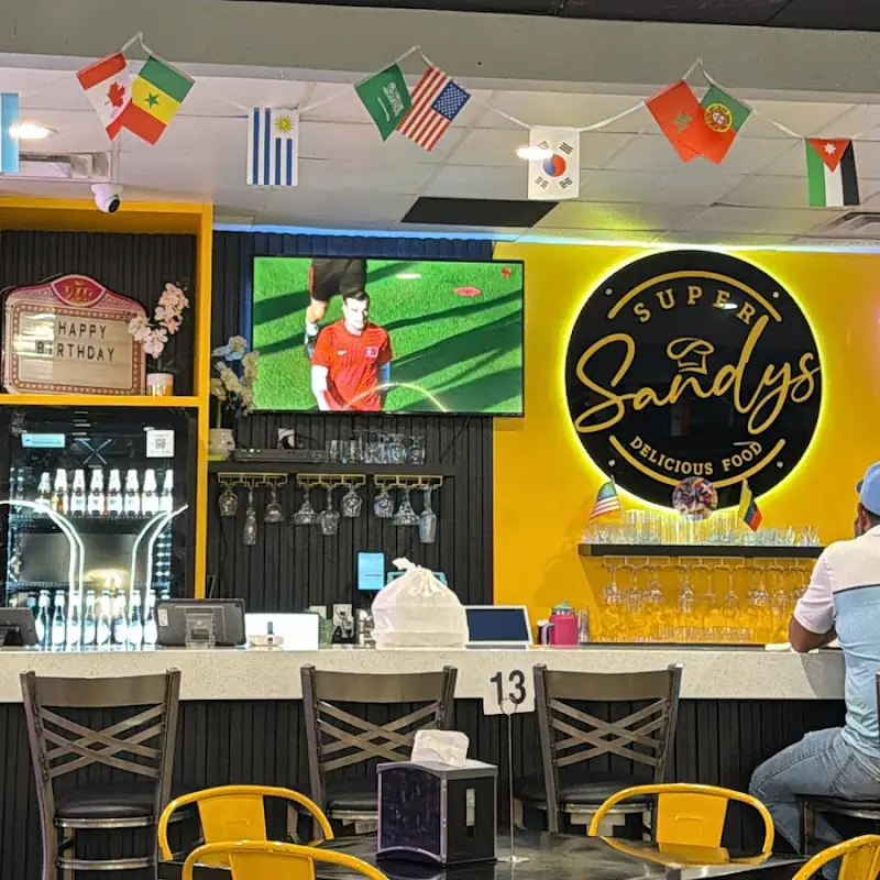 Servicio De Ceviche Con Tostones