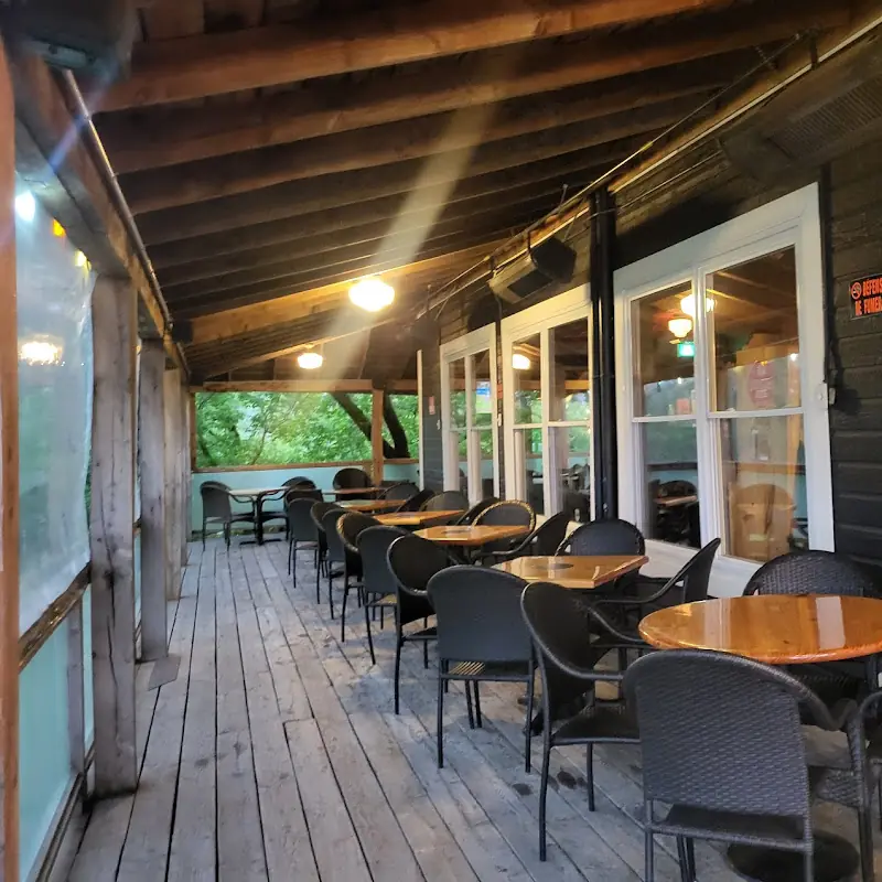 Le Deck