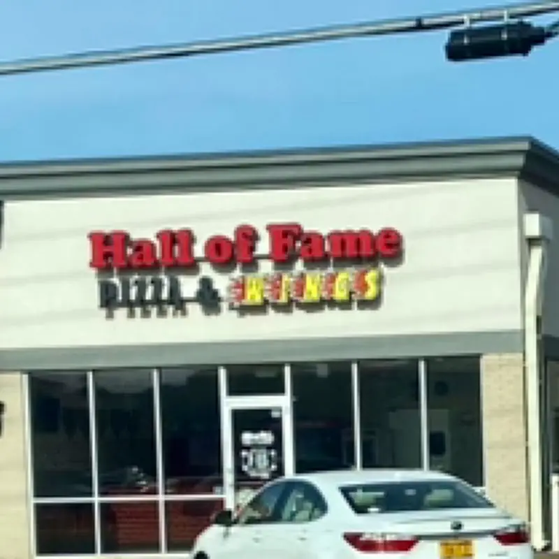 Hall of Fame Pizza & Wings