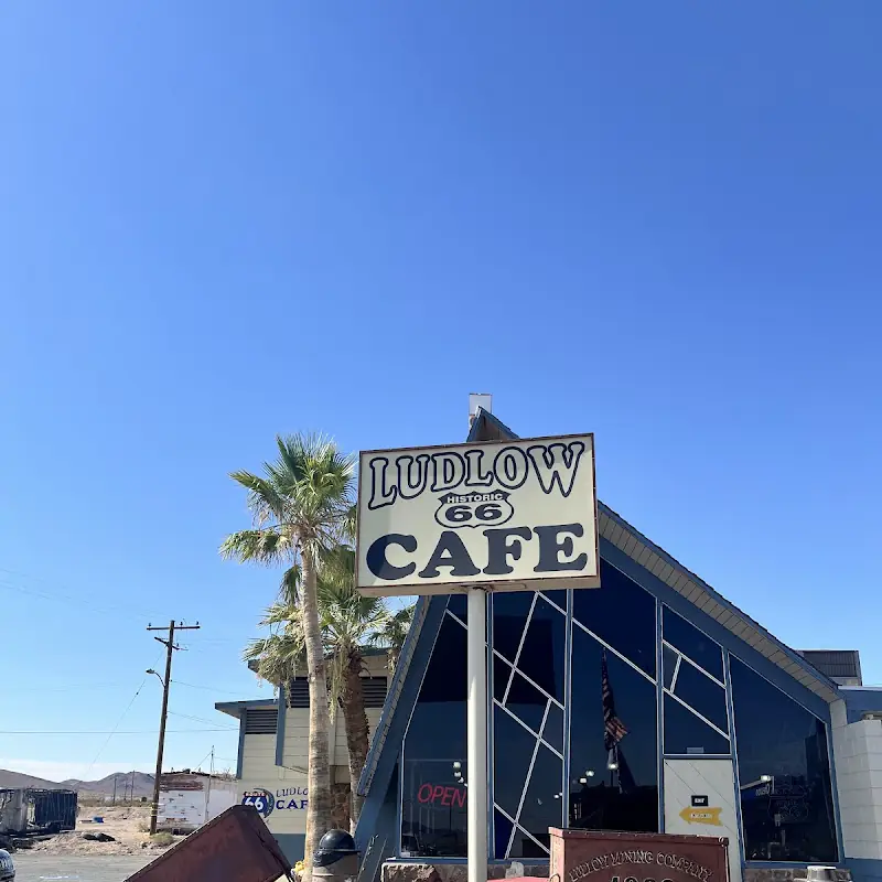Ludlow Cafe