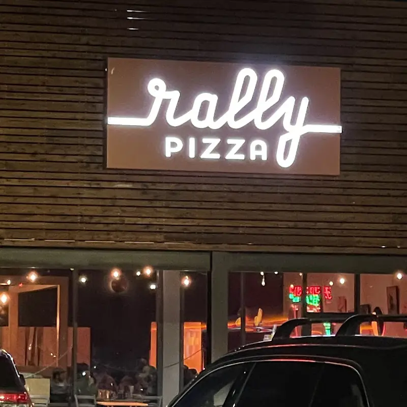 Rally Pizza