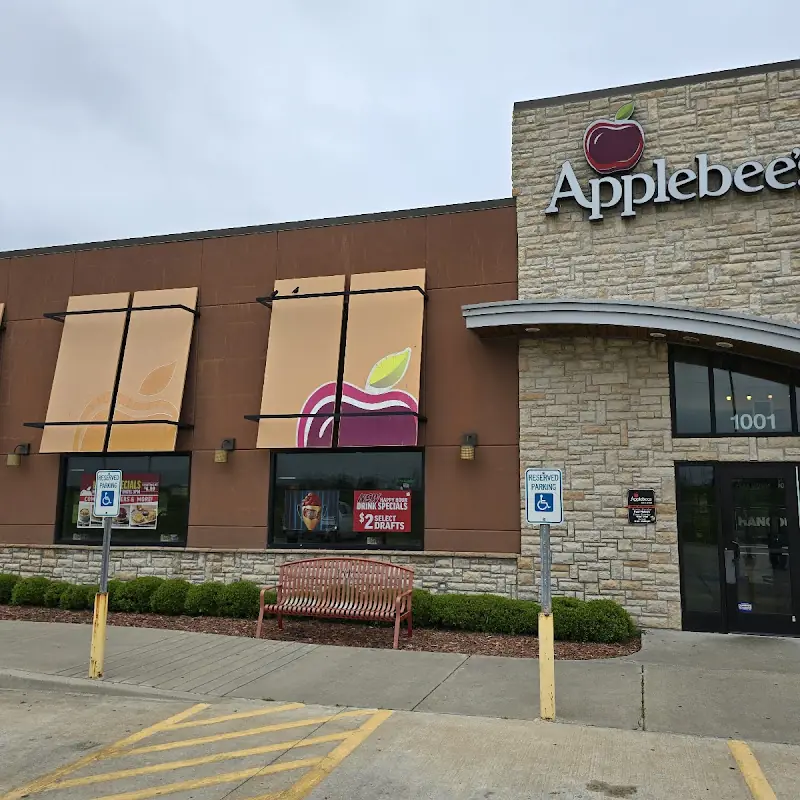 Applebee's Grill + Bar