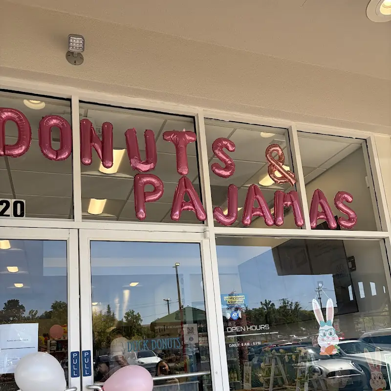 Duck Donuts