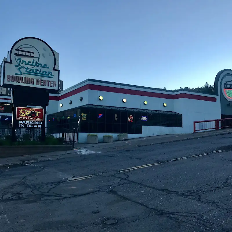 Spot Sports Bar & Grill