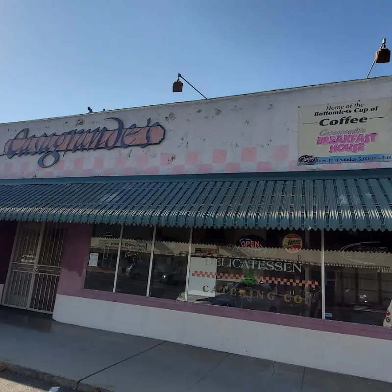 Casagrandes Delicatessen