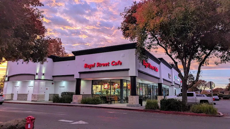 Bagel Street Cafe