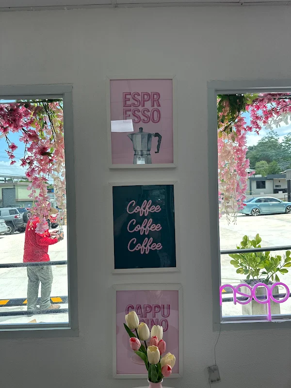 Lely's Cakery & Coffee