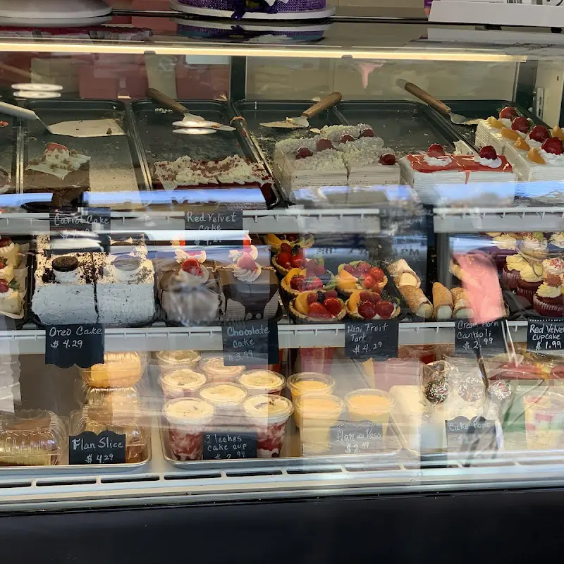 La Flor De Mexico Bakery