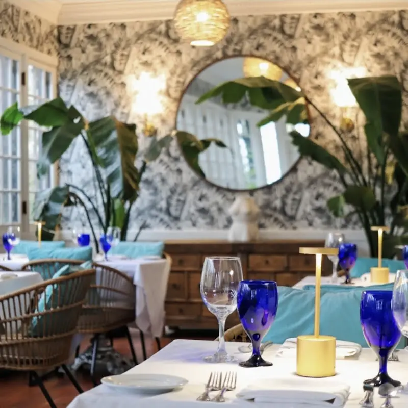 Maison Bleue Bistro
