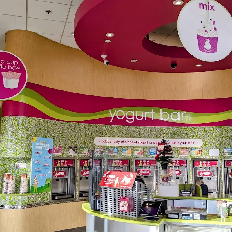 Menchie's Frozen Yogurt