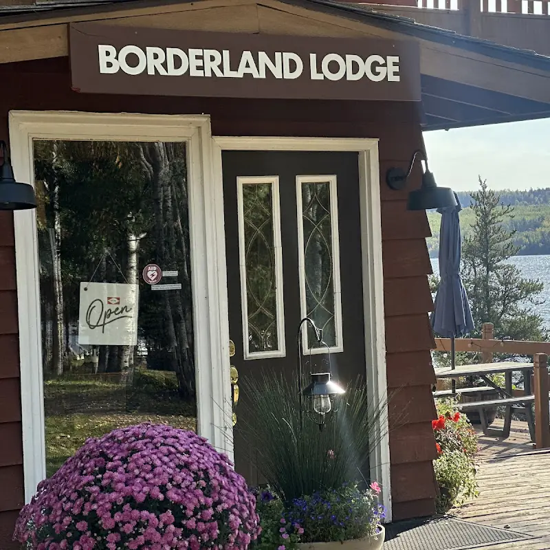 Borderland Lodge
