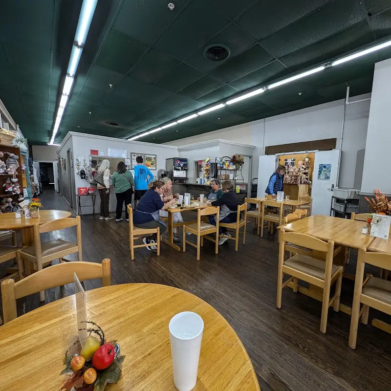 Cafe Downtown Clinton