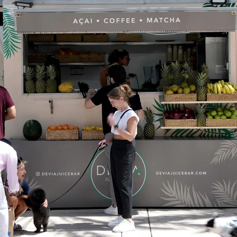 Devia Juice Bar at Midtown Shops
