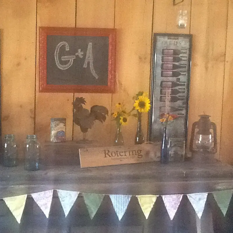 Suncrest Gardens Pizza Farm