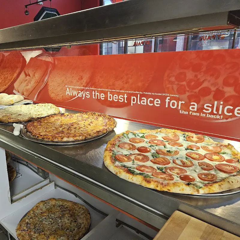 Pino's Pizzeria - St. Paul