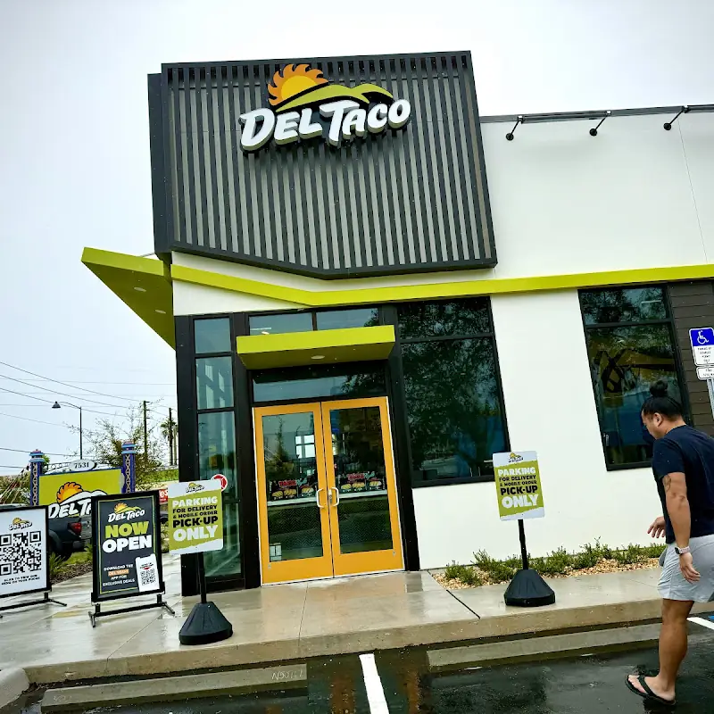 Del Taco