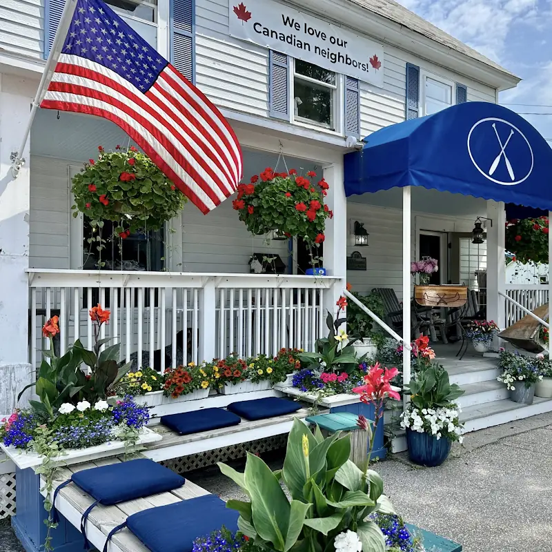 Blue Paddle Bistro