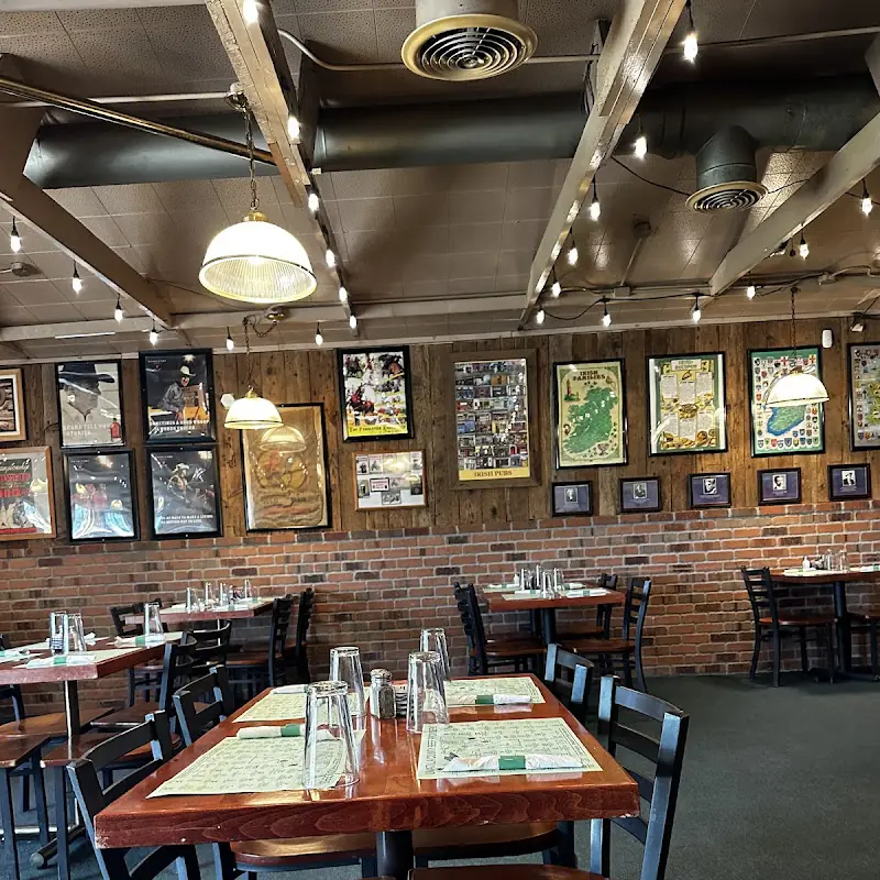Kelly's Restaurant Lounge