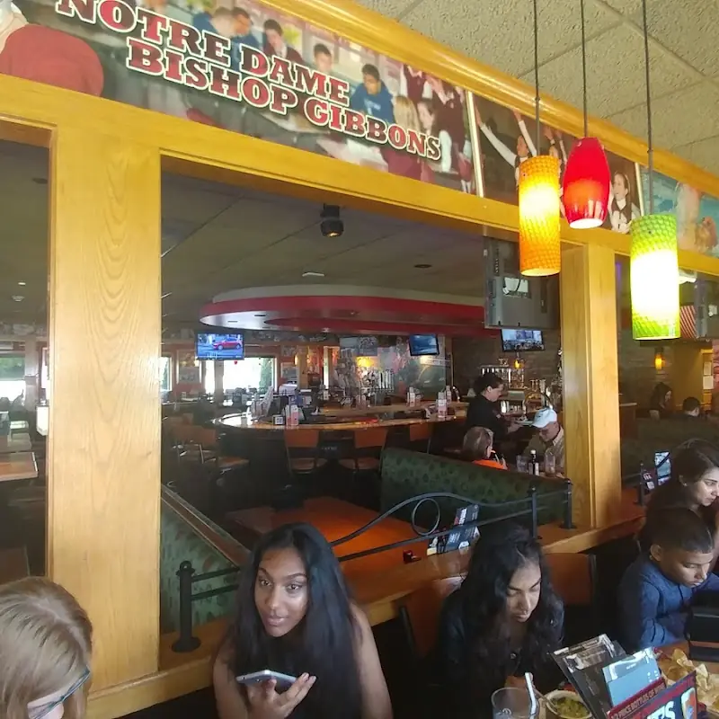 Applebee's Grill + Bar