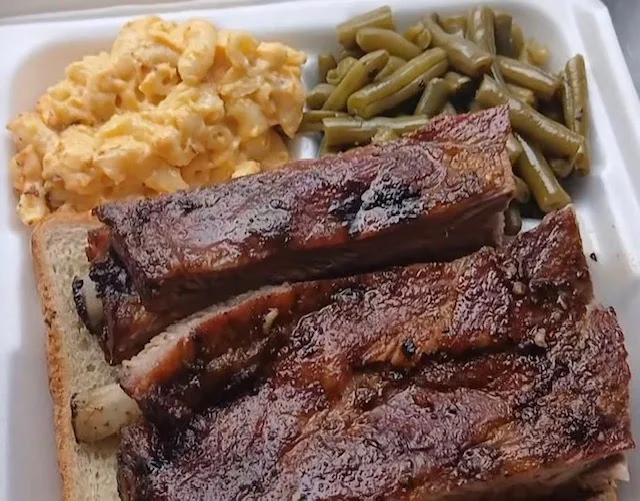 Rib Sandwich