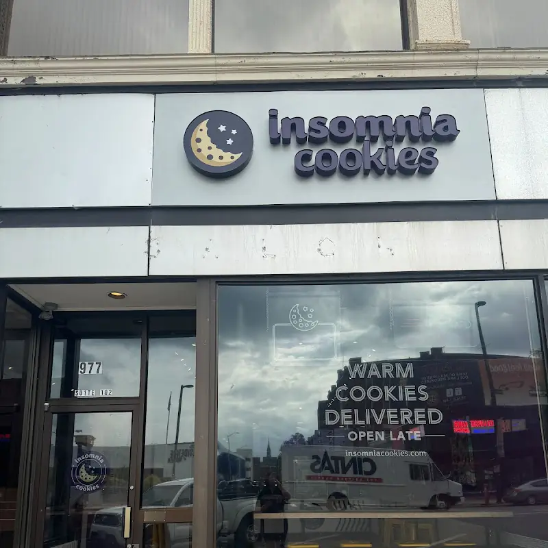 Insomnia Cookies