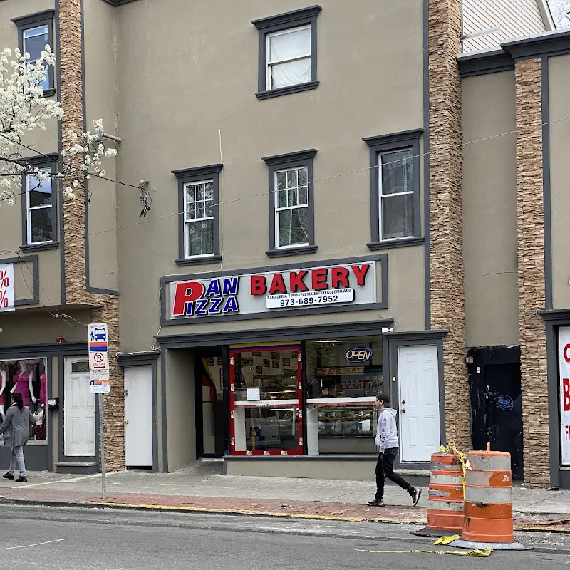 Pan Pizza Bakery