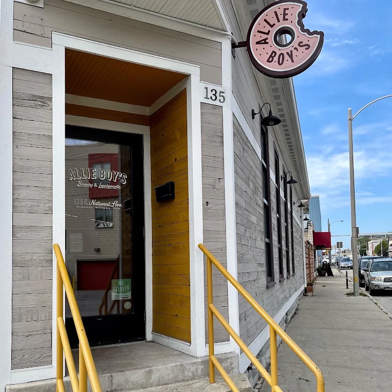 Allie Boy’s Bagelry & Luncheonette | Walker's Point