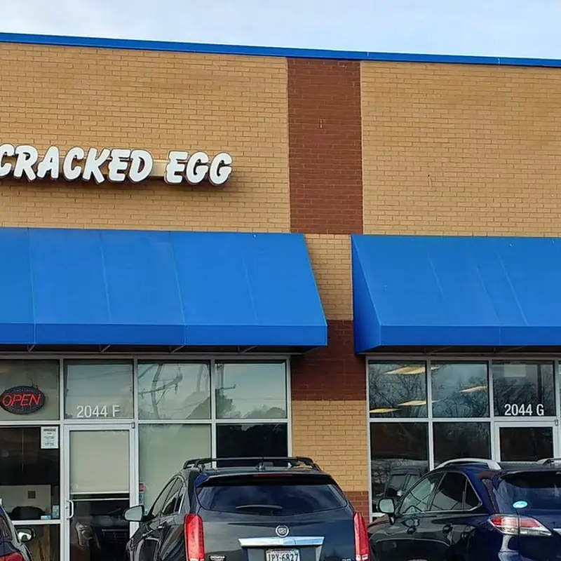 D'Cracked Egg