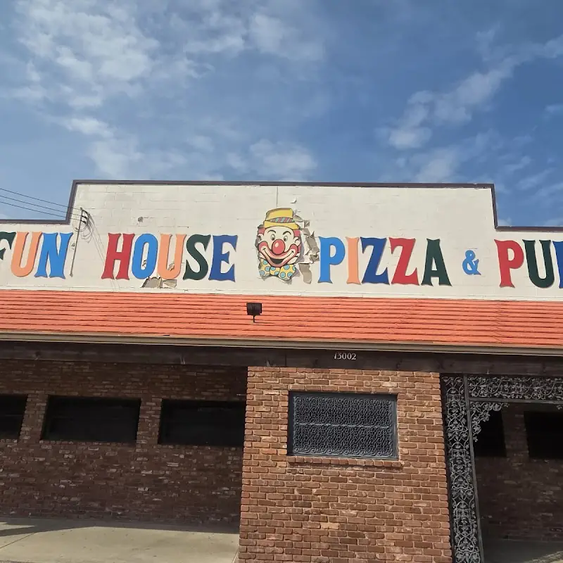 Fun House Pizza & Pub